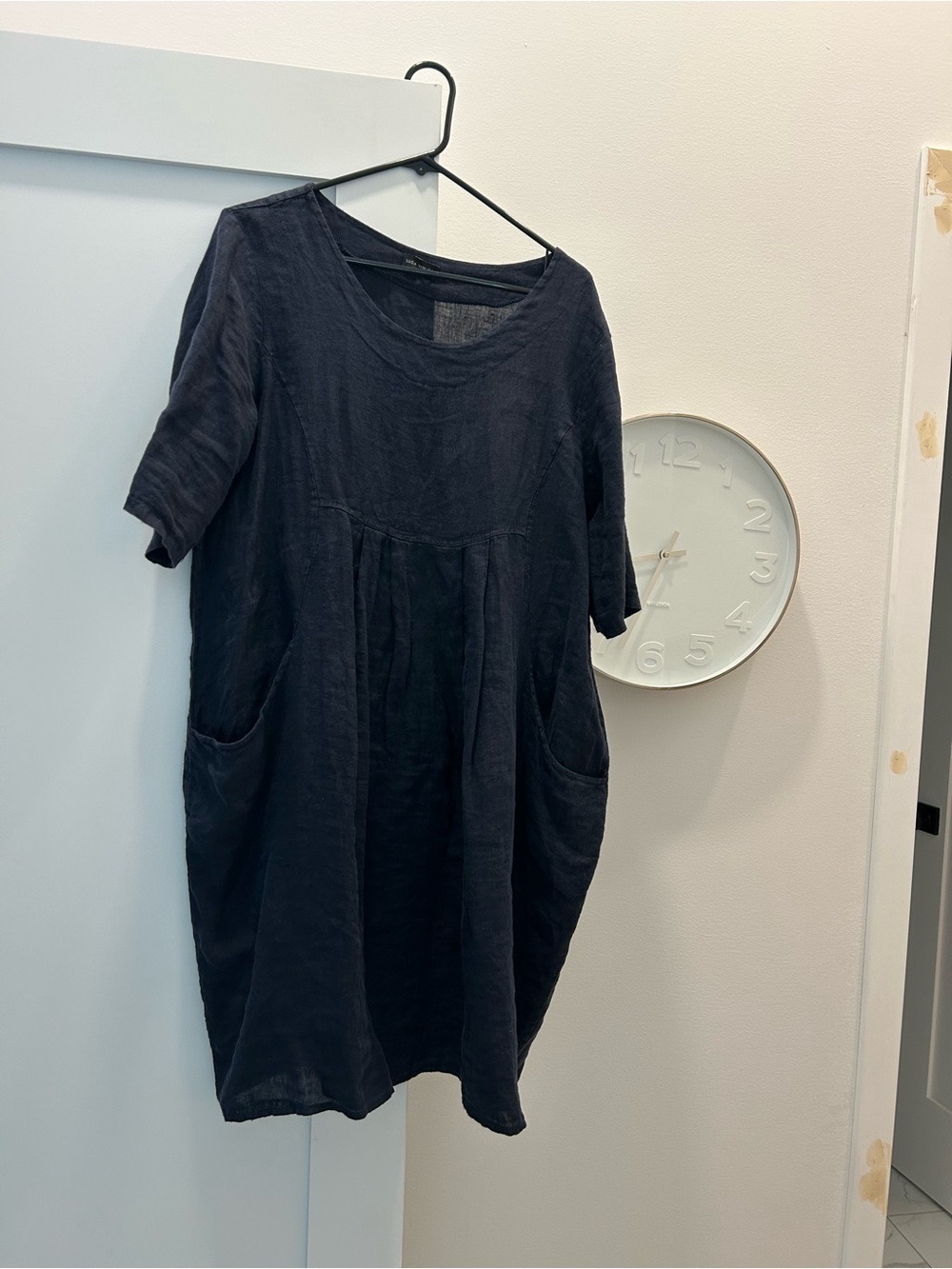 Simple navy Short-Sleeve Italian Linen Dress with Pockets